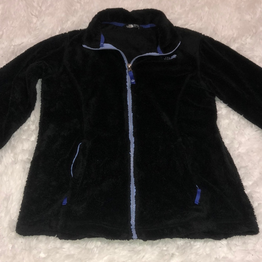 black north face jacket